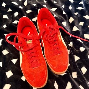 Puma Women's Bold Red Sneakers